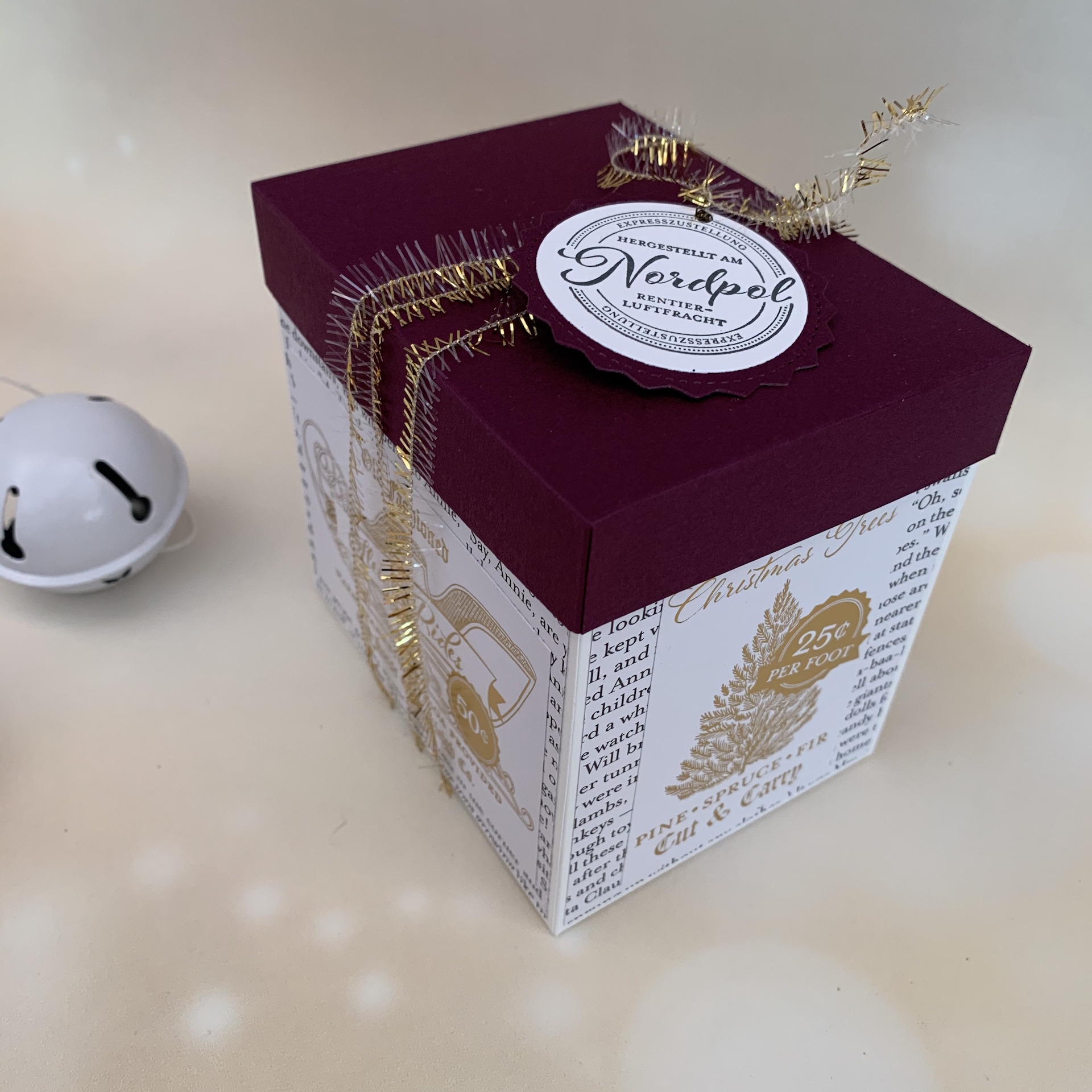 Weihnachtspost - Box 4.jpeg